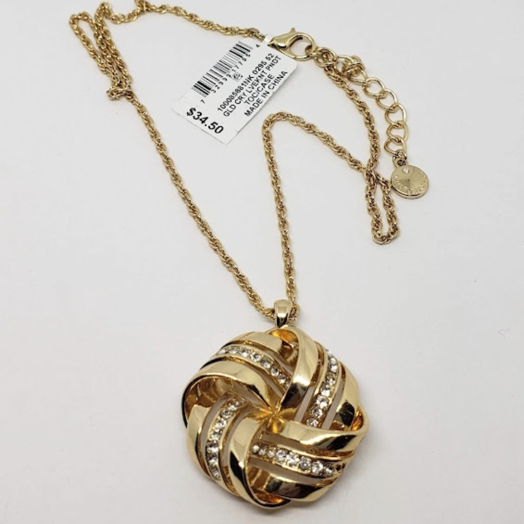 Nwt Macys Charter Club Love Knot Necklace 19$